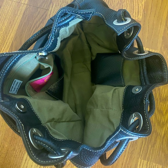 Ombu Black Bucket Purse - Picture 8 of 8